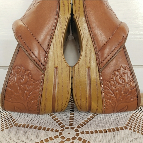 ⚘AvaiLable!⚘inQuire⚘Floral Dansko Honey Clogs Cottage Embossed 36 37 38 40 41 42 - Picture 6 of 16